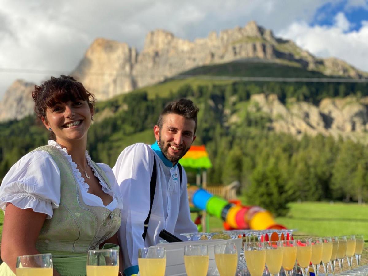 Mytime Hotels Savoy Vigo di Fassa Esterno foto