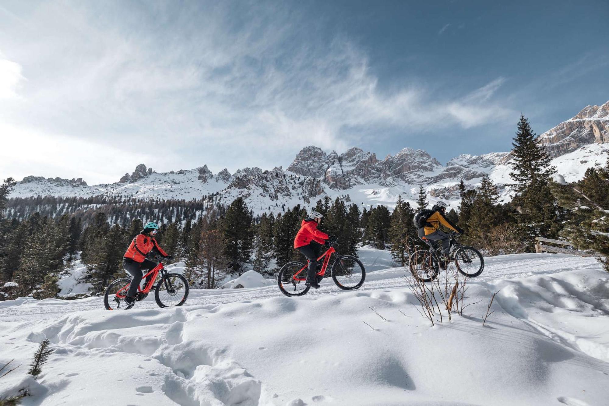 Mytime Hotels Savoy Vigo di Fassa Esterno foto
